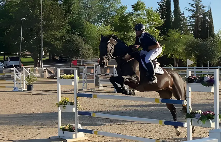 Concurso de salto: Pablo Hernández y Laura Griñán en el RACE