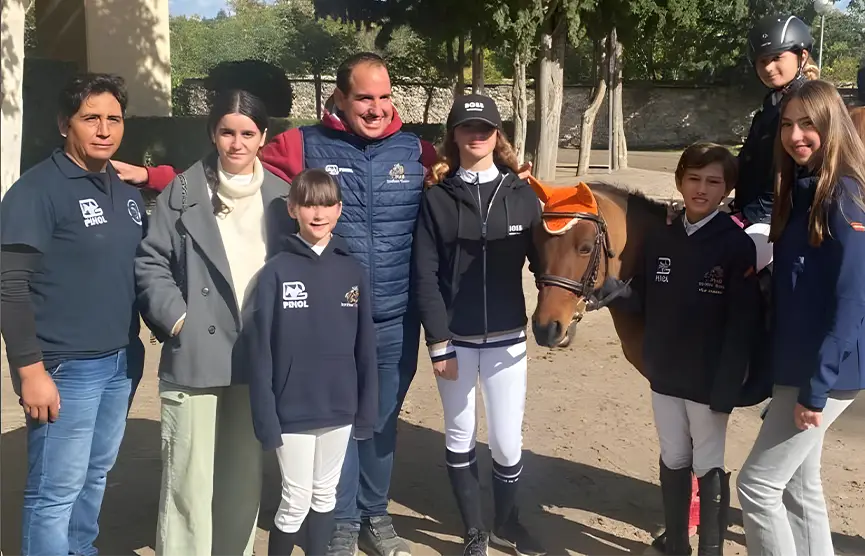 Equipo de salto de PHR, éxitos en la recta final del año