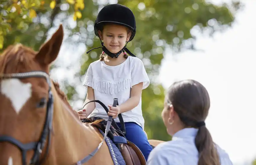 Campamentos Verano 2026 PHR Academy: caballos, naturaleza y diversión en Madrid